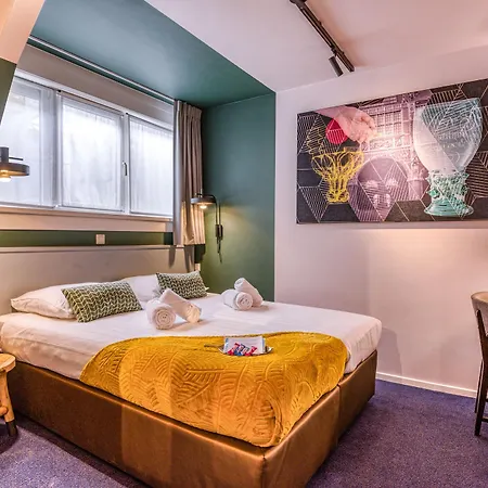 알렉산더 암스테르담