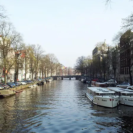 알렉산더 호텔 3*