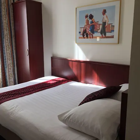 Alexander 3* Amsterdam