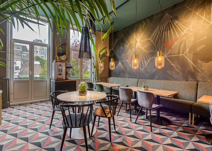 Alexander 3* Amsterdam